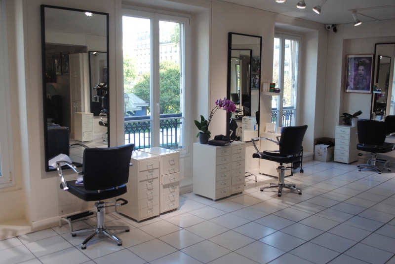 salon-coiffure-LA CADIERE D AZUR-min_floor-home-office-property-living-room-room-781228-pxhere.com